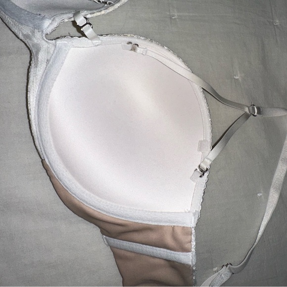 Victoria’s Secret NWT Multiway Push-up Bra - Picture 6 of 7